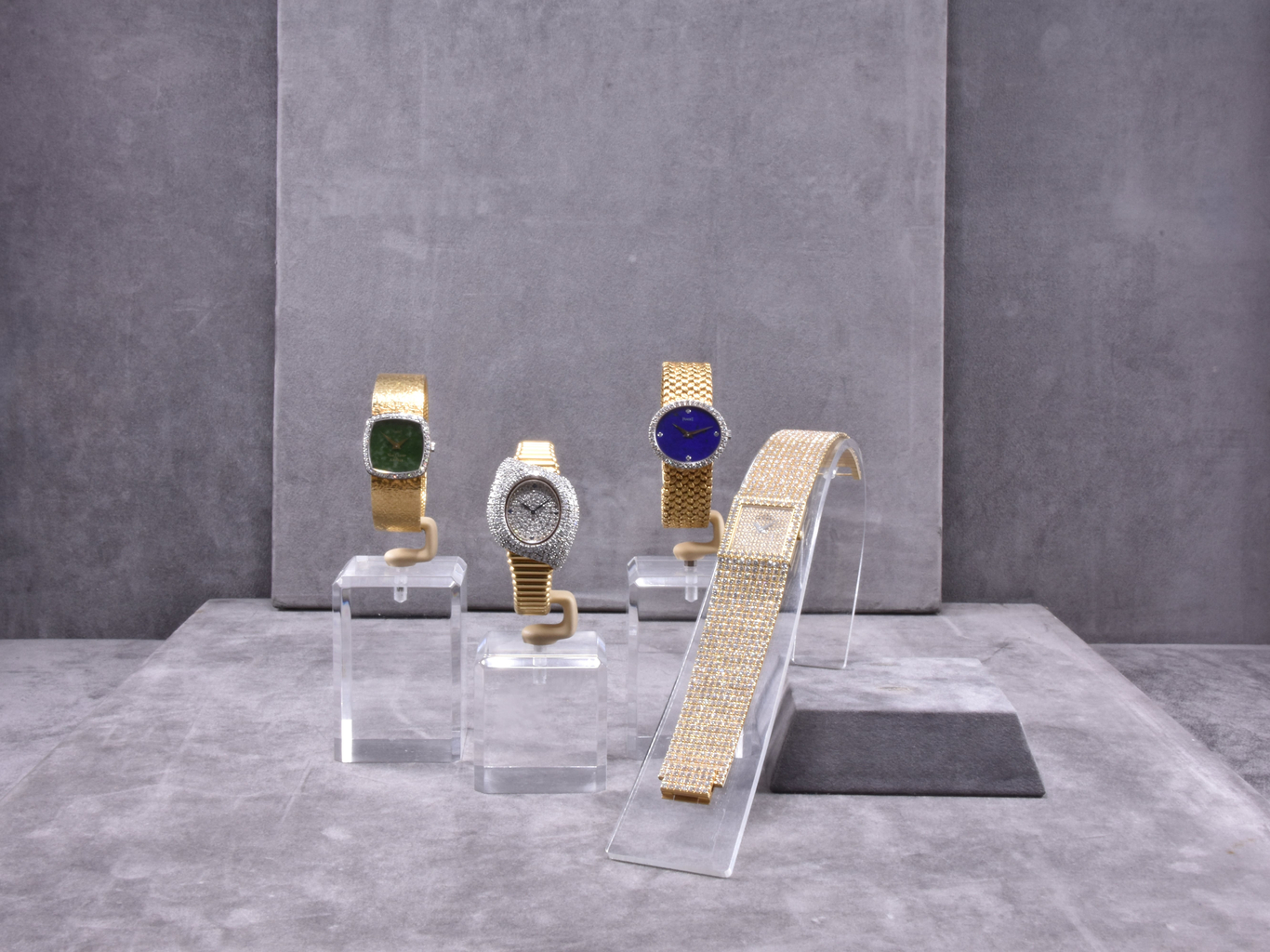 Piaget Yellow Gold Art in VR