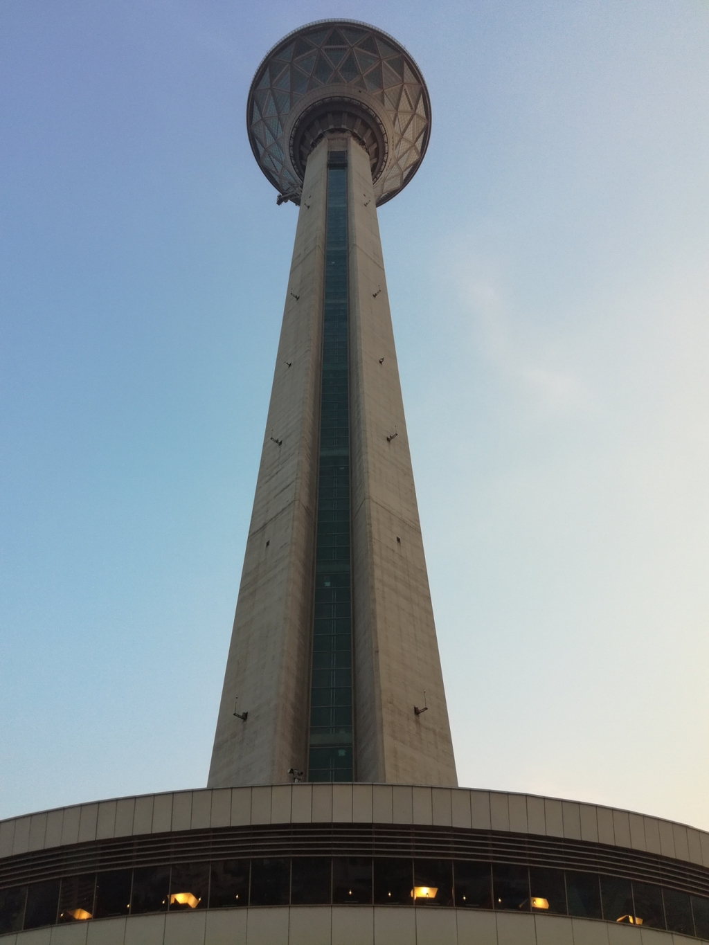 Teheran - Toranj Milad - Art in VR